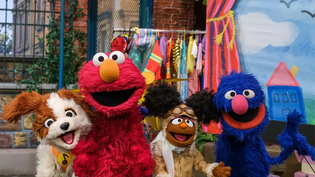 Elmo и приятелите му продължават да споделят уроци в 54-ти сезон на Sesame Street.