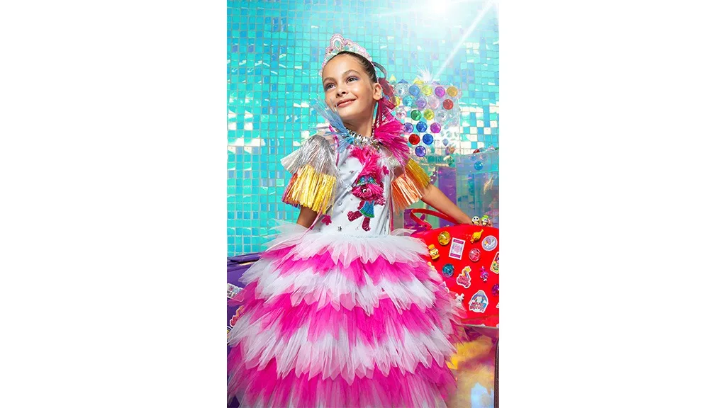Тук е колекцията от дрехи на Tutu Du Monde за Троловете!