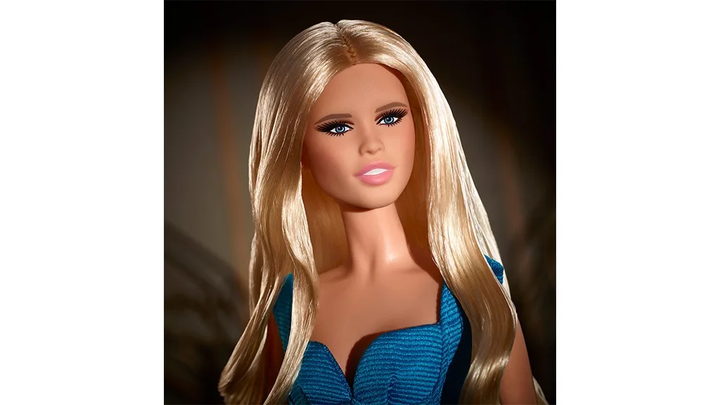 Mattel пуска Barbie на Claudia Schiffer за бъдещите модели.
