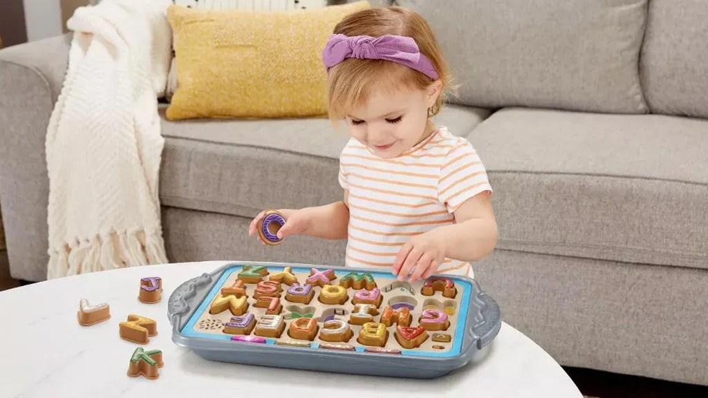 Играта LeapFrog Match and Learn Cookies прави ABC-то лесно и сладко