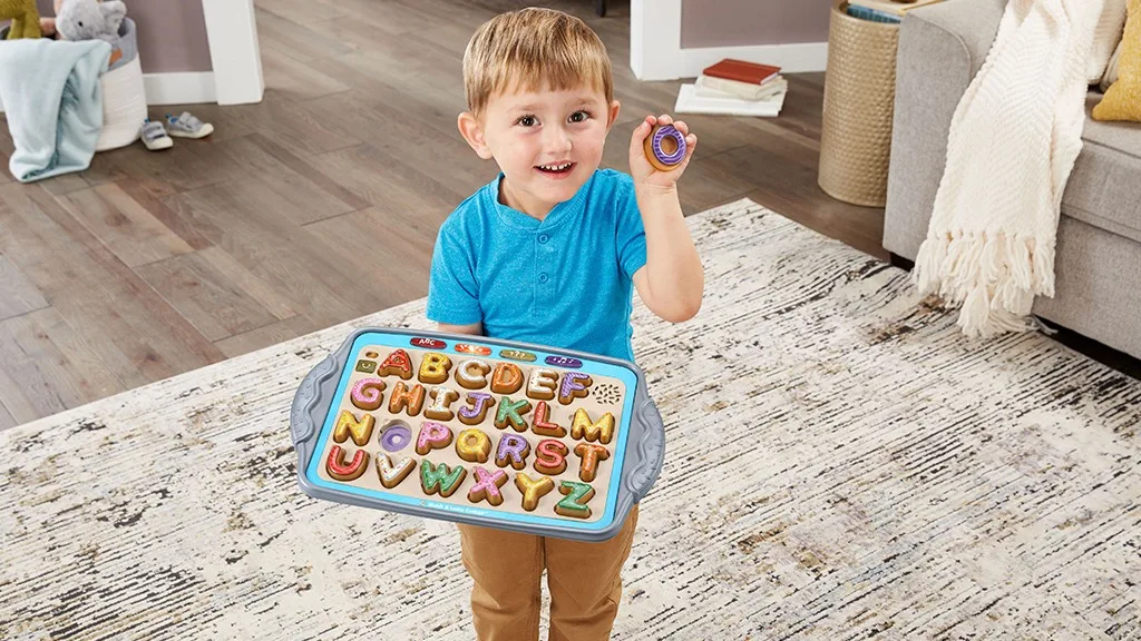 Играта LeapFrog Match and Learn Cookies прави ABC-то лесно и сладко