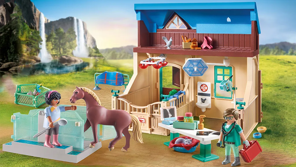 Открий магическите коне на Playmobil Водопад Ранчо!