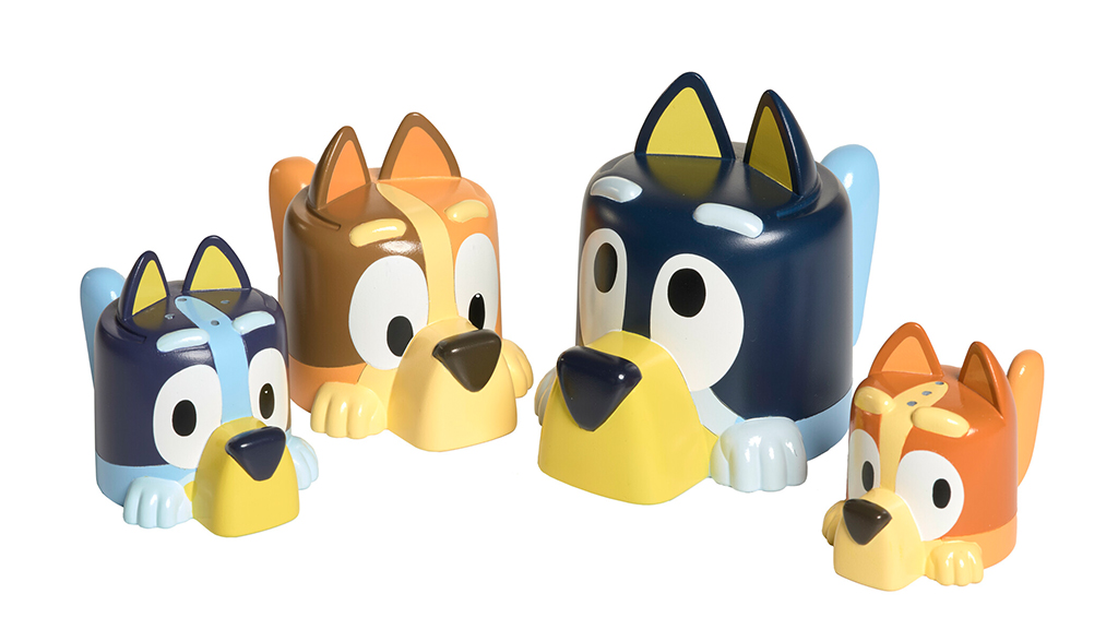 Игрална демонстрация: TOMY Toomies Bluey семейна кула за строене