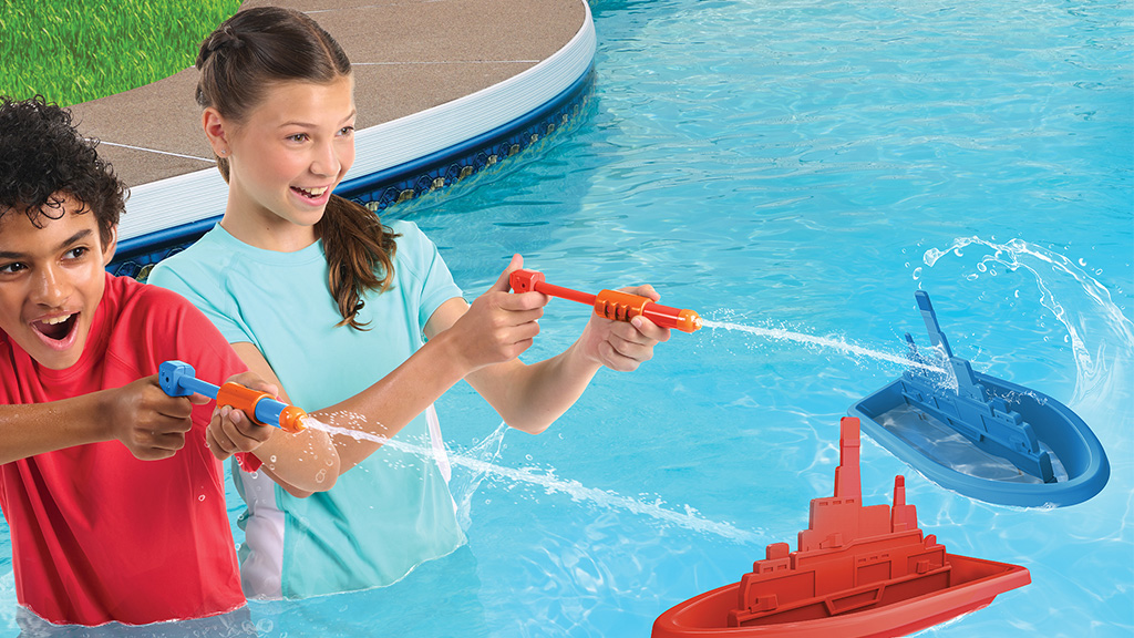 Игрална демонстрация: WowWee Бойна лодка Splash игра