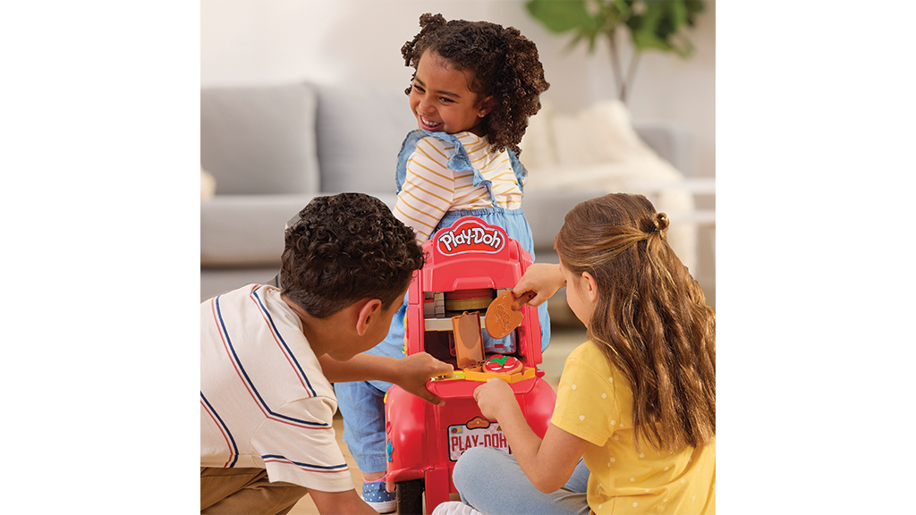 Експертна оценка: Hasbro Play-Doh Pizza Delivery Scooter комплект за игра