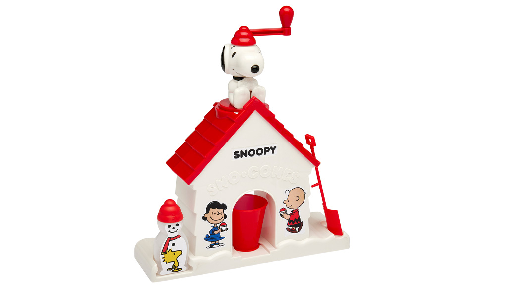 Игрална демонстрация: Cra-Z-Art Snoopy машина за ледена настъргана