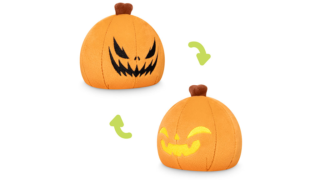 TeeTurtle започва сезона на Хелоуин по-рано с обърнати плюшени играчки