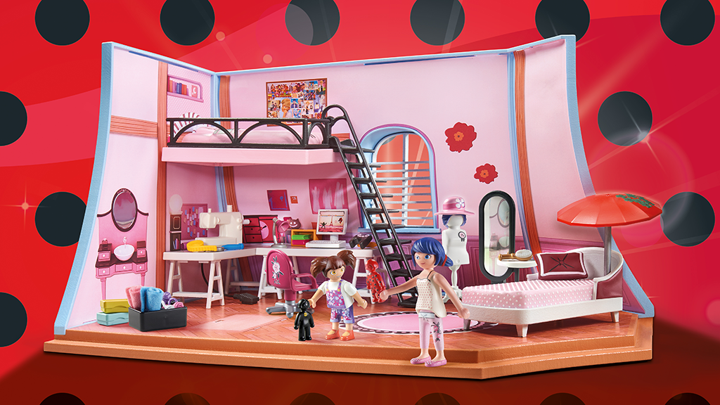 Игрална демонстрация: Playmobil Marinette чудесен апартамент на покрива