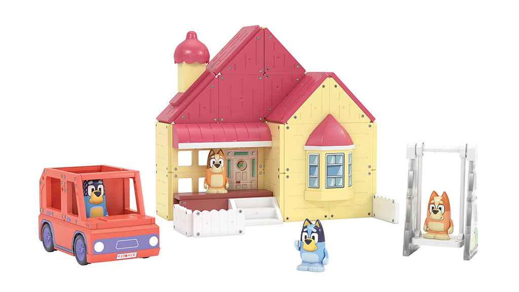Игрална демонстрация: Moose Toys Tile Town Bluey Heeler семейство комплект за дома