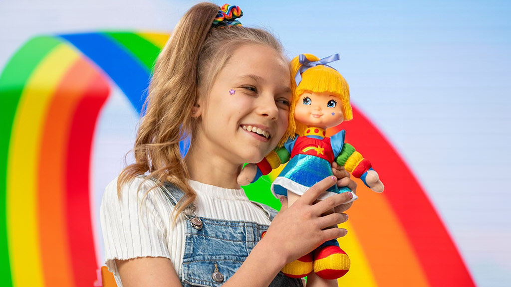 Играчка представяне: Rainbow Bites и Strawberry Cake Chickies 2. серия