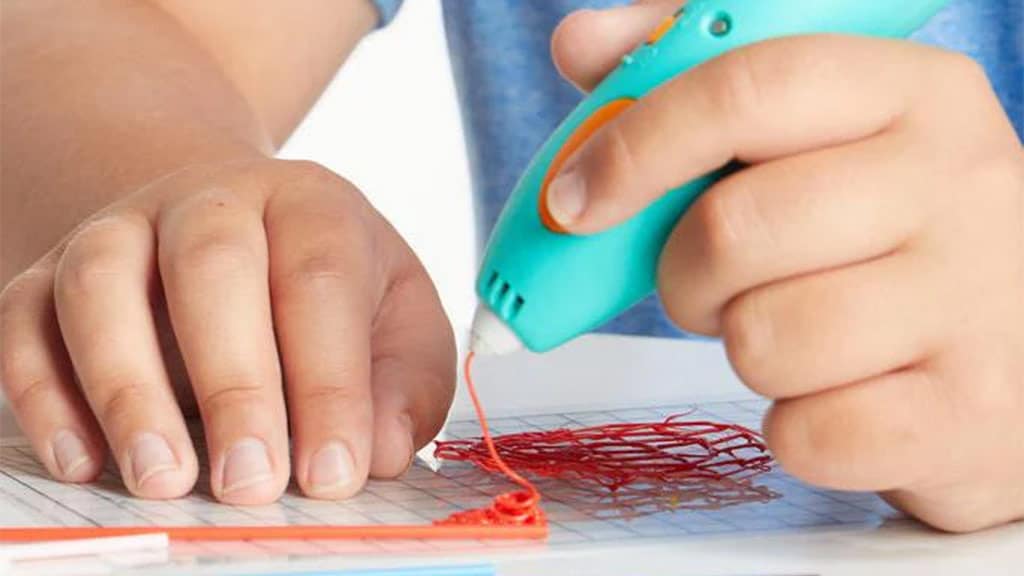 Презентация на играчки: 3Doodler 3D принтер молив комплект за начинаещи