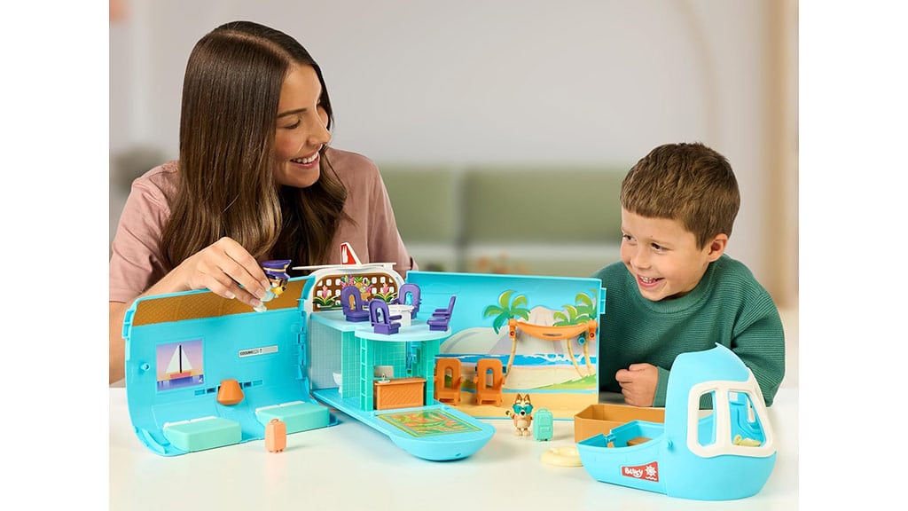 Moose Toys Bluey 3 в 1 трансформиращ се самолетен комплект за игра