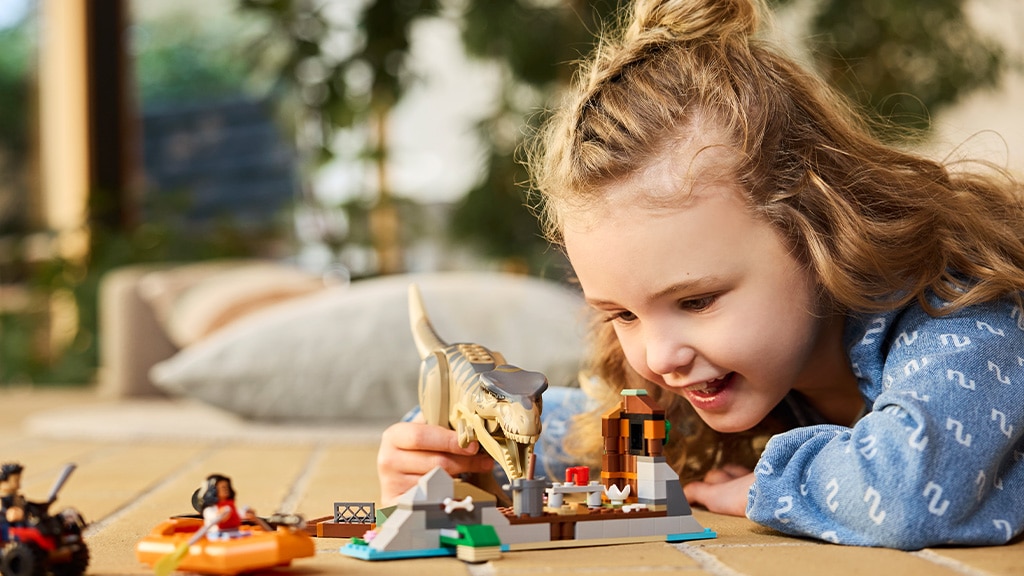 Тези LEGO комплекти от Jurassic World Rebirth са далеч от изчезването