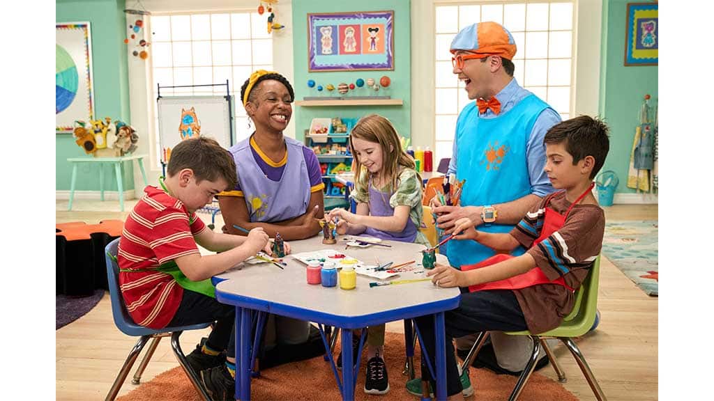 Шоуто на Blippi предлага семейно забавление в Netflix Jr.
