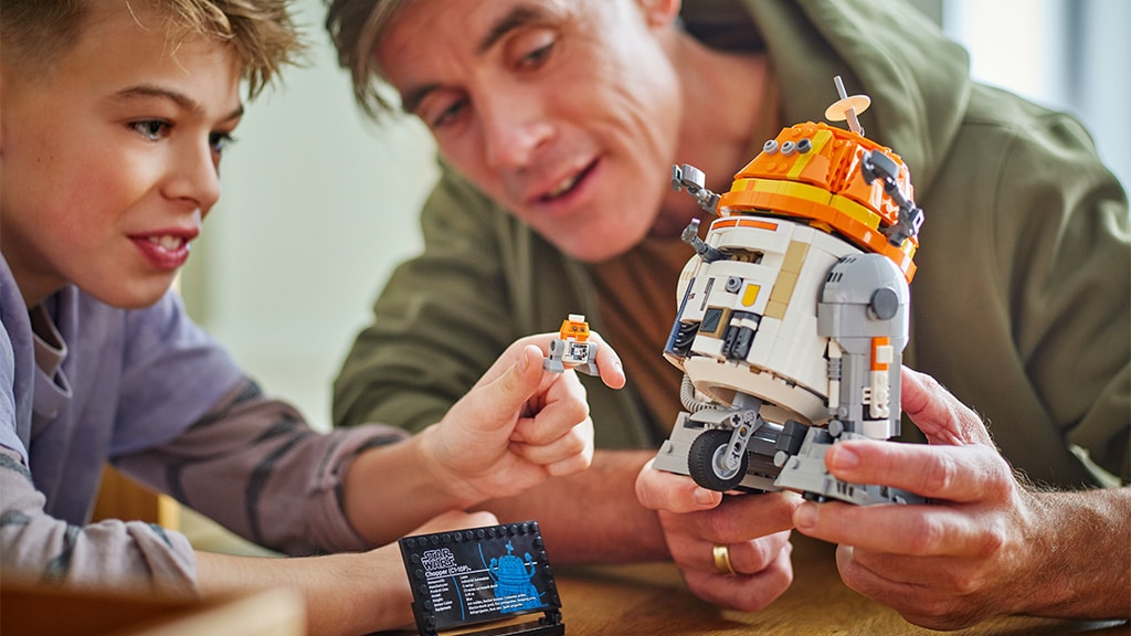 Открий галактиката с новите LEGO Star Wars комплекти за строене