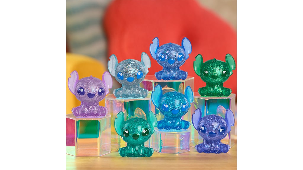 Завърши своята ohana с играчките на Just Play Lilo и Stitch
