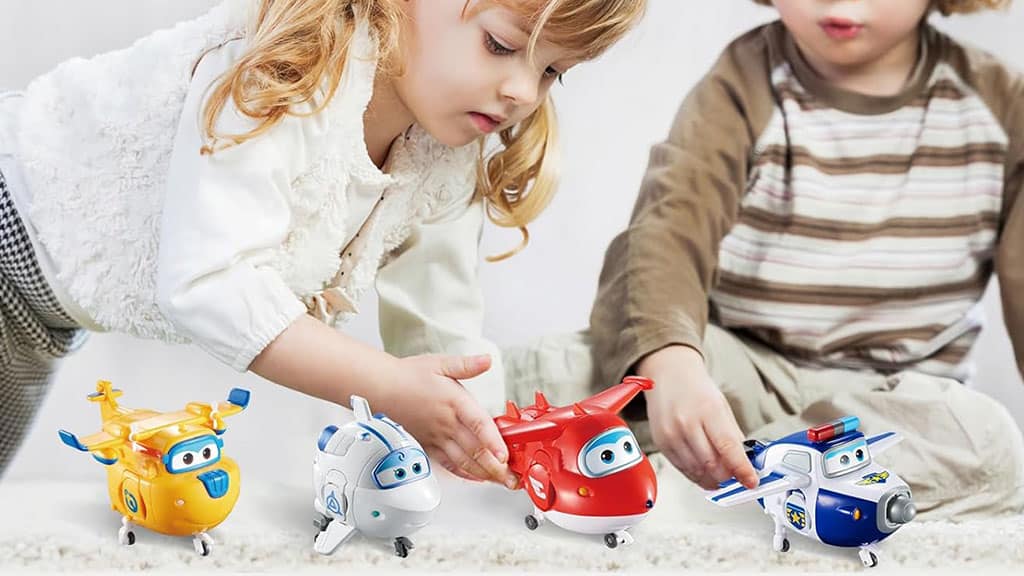 Летете с новите Super Wings играчки!