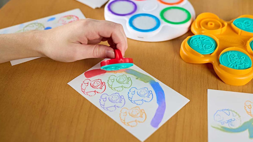 Crayola Color Wonder комплект за творческо рисуване с пръсти и печати