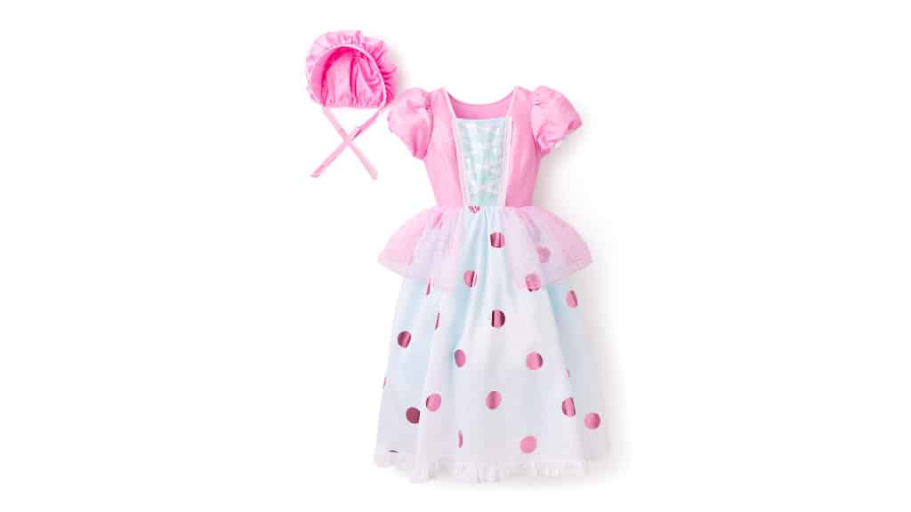 Събиране на сладки заедно в новите Хелоуин костюми на Disney Store
