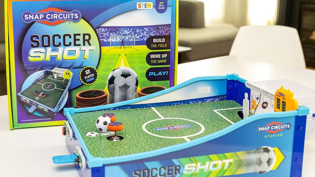 Направете ученето забавно с научната игра Snap Circuits Soccer Shot.