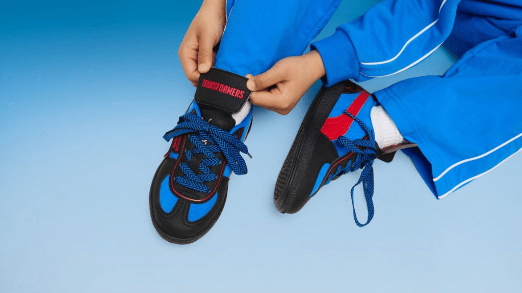 Новата колекция Transformers на PUMA връща Autobots и Decepticons на бойното поле