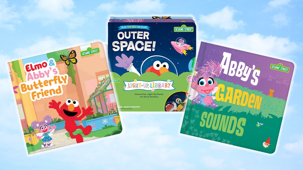Освети библиотеката си с новите книги на Glo Pals от Sesame Street