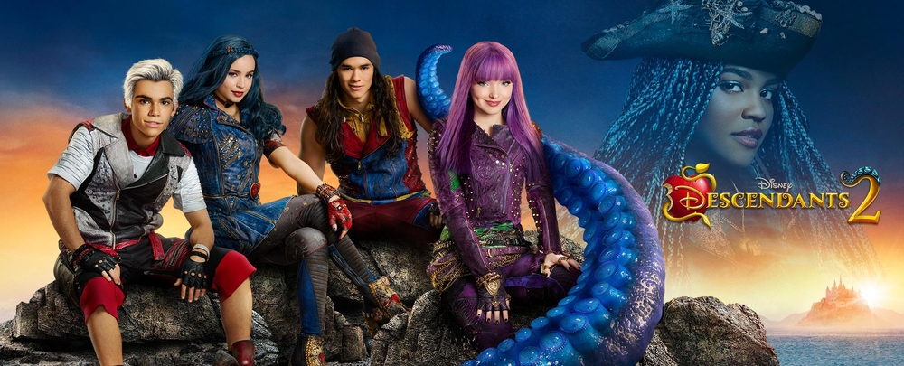 Descendants 2 - Играчки кукли от острова на изгубените от Hasbro