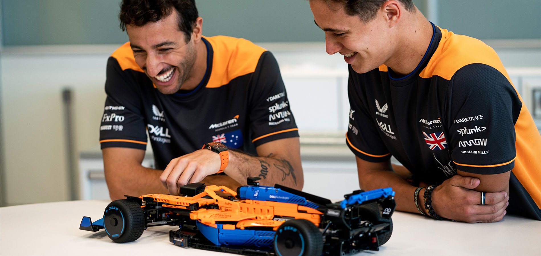 LEGO® Technic и McLaren F1 създадоха съвместна игра