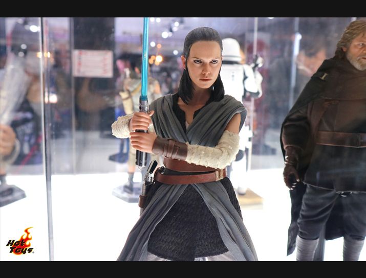 Star Wars: Официален магазин Hot Toys за Последните джедаи отвори врати в Токио!