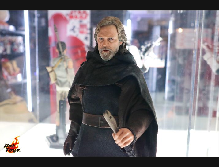 Star Wars: Официален магазин Hot Toys за Последните джедаи отвори врати в Токио!