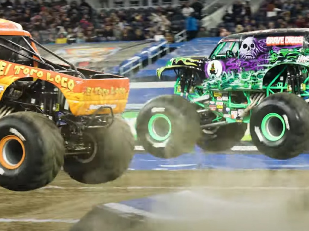 Никога не пропускайте моментите на Monster: Feld Motor Sports представя Monster Jam в YouTube