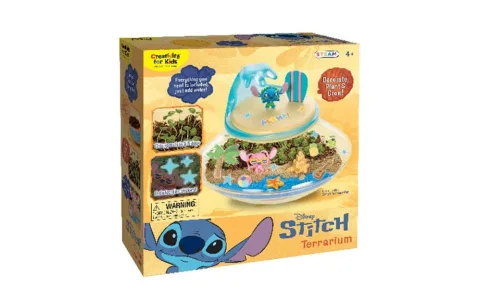 Засаждай, грижи се и играй с новата Disney Stitch STEAM игра.