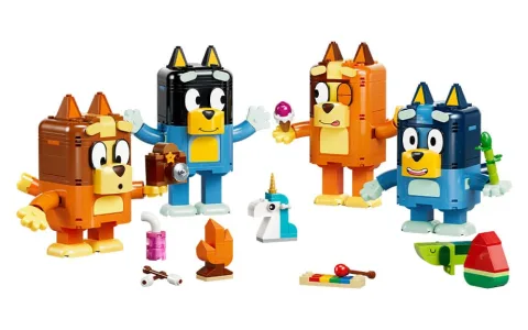 Направете деня си най-добрия с тези нови LEGO Bluey комплекти!