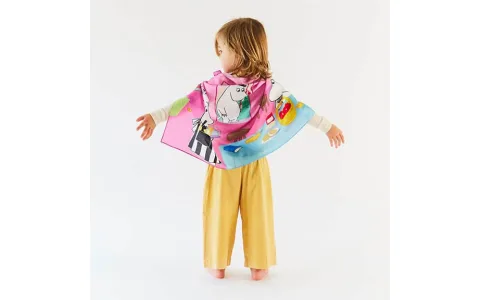 Sarah's Silks носи муминска магия в играта на въображението.