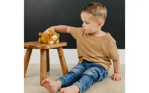 Тези плюшени играчки Bébi Pajtik са много сладки дори в малък размер.