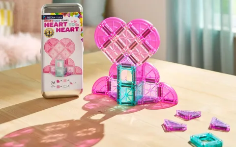 Създавай и строи на пътя с новите пътни комплекти MAGNA-TILES!