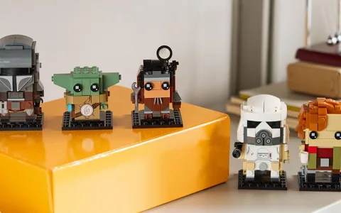 Децата ще се влюбят в новите играчки Star Wars Мандалори и Грогу.