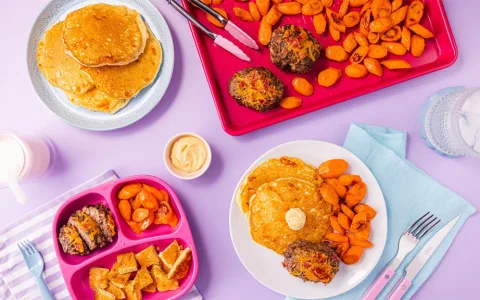 Направете семейната вечеря перфектна с кулинарните комплекти на Home Chef Gabby!