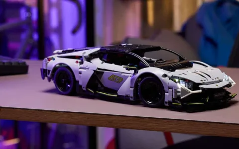 Сглобете у дома и играйте онлайн с новите LEGO Technic коли