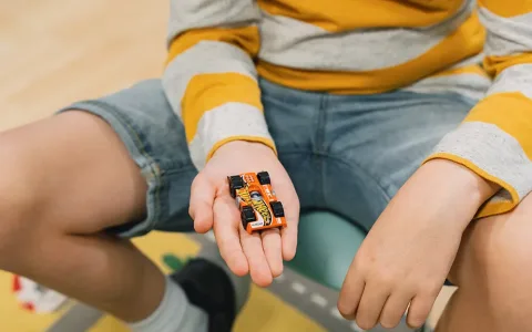 Hot Wheels представя автомобилен модел от метал, подходящ за деца с аутизъм