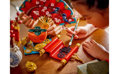 Колекциите на LEGO за Нова година и Свети Валентин са наистина привлекателни