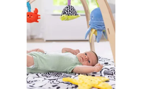 Играчка Презентация: Melissa & Doug Ocean Easy-Fold игрален килим
