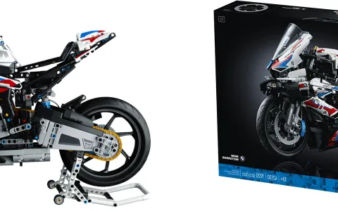 LEGO обяви комплекта LEGO Technic BMW M 1000 RR