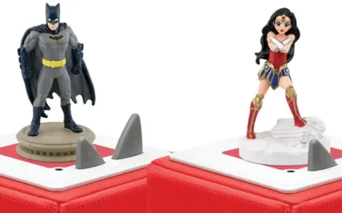 Изживей супергеройските си мечти с Batman и Wonder Woman Tonies!
