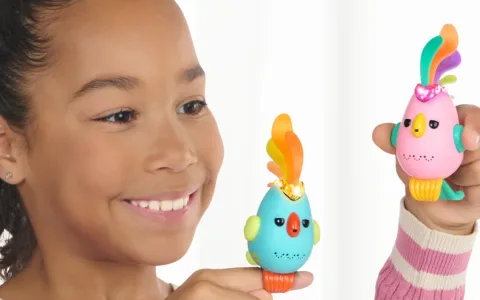 Презентация на играчки: Fingerlings Сладки Чурулики