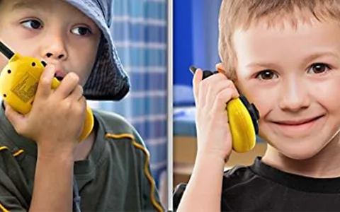 Игрална демонстрация: eKids Pokémon Walkie Talkie
