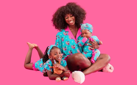 Удобна модна фузия: Sweet Peas се обединява с Afro Unicorn за нова колекция