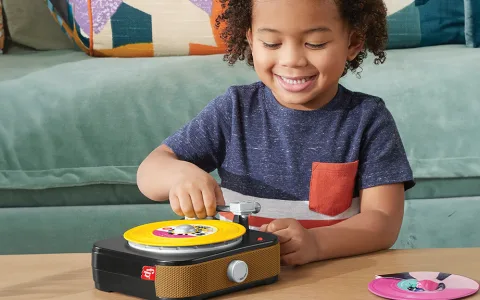 Джон Леджънд и Fisher-Price създават детска музика, номинирана за Грами