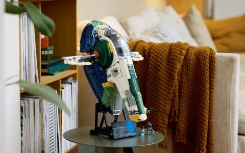 Открий галактиката с новите LEGO Star Wars комплекти за строене