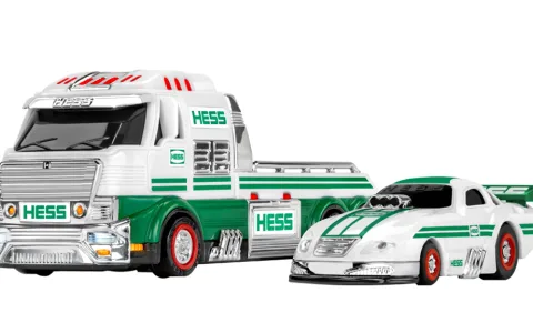 Мини колекцията на Hess 2025 г. пристига на рафтовете на магазините за играчки